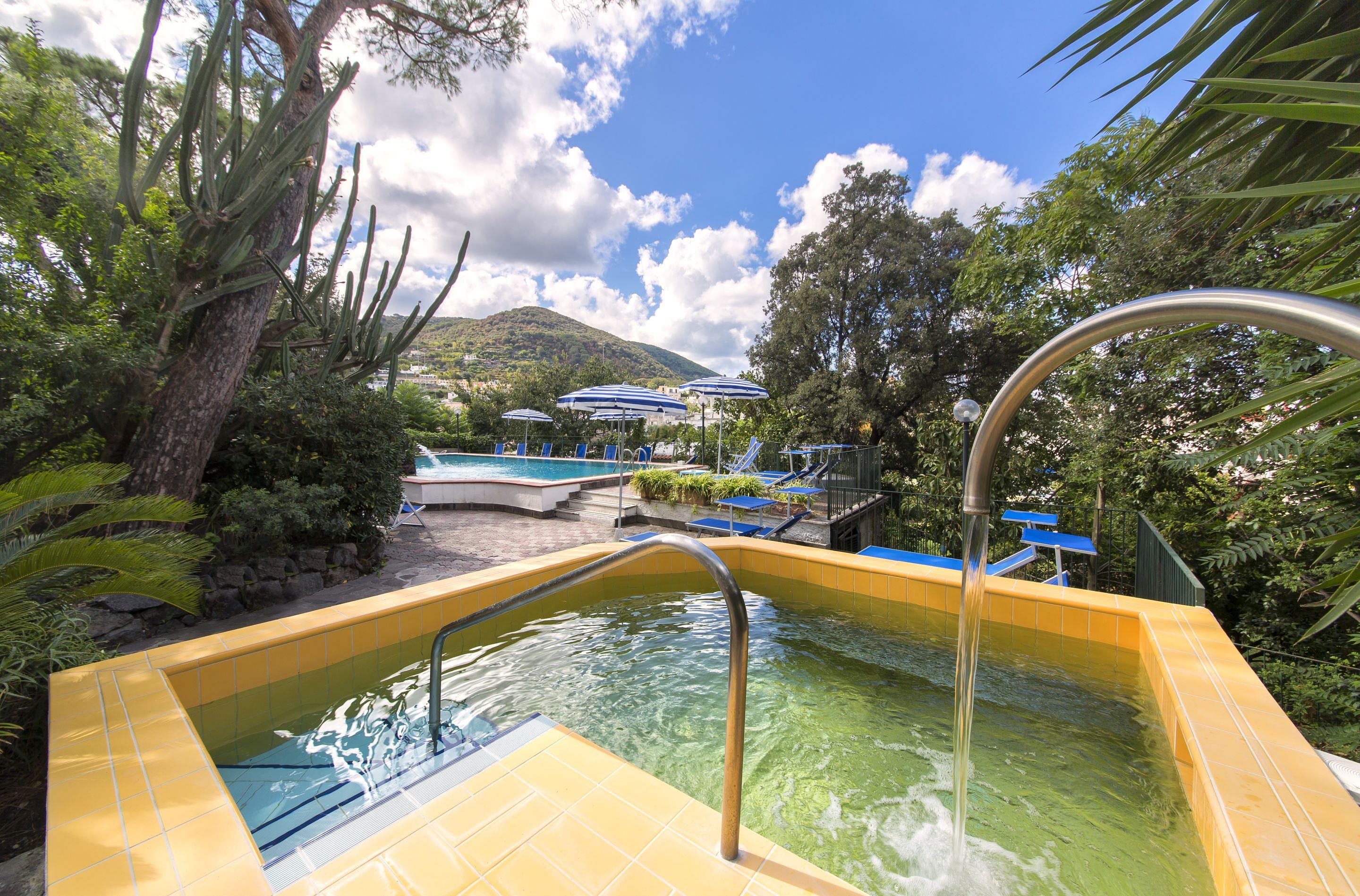 Hotel Vittoria Ischia Esterno foto