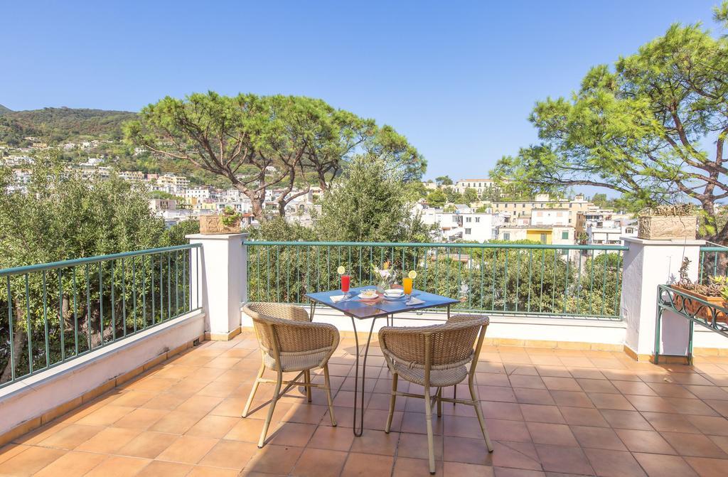 Hotel Vittoria Ischia Esterno foto