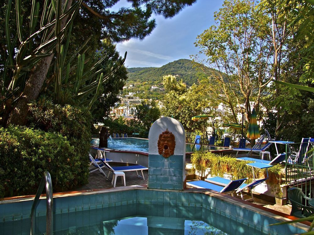 Hotel Vittoria Ischia Esterno foto