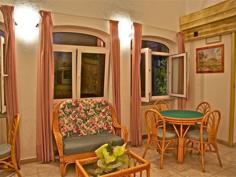 Hotel Vittoria Ischia Esterno foto